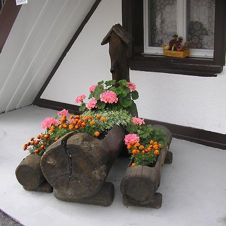 Hotel Restaurant Roessli Uetendorf Bagian luar foto